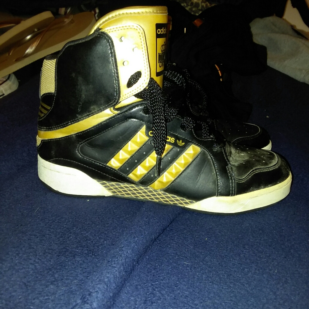 adidas hightops gold and black rare!!